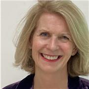 Academically qualified professional and personal coach supporting students and professionals to enhance their performance.